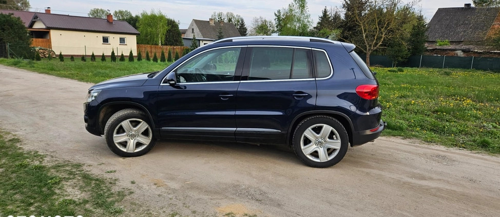 Volkswagen Tiguan cena 49900 przebieg: 199800, rok produkcji 2012 z Wągrowiec małe 154